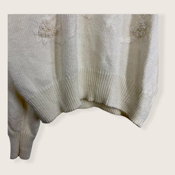 Vintage 90's Chinawear Pearl Embroidered Sweater Large - Picture 3 of 11